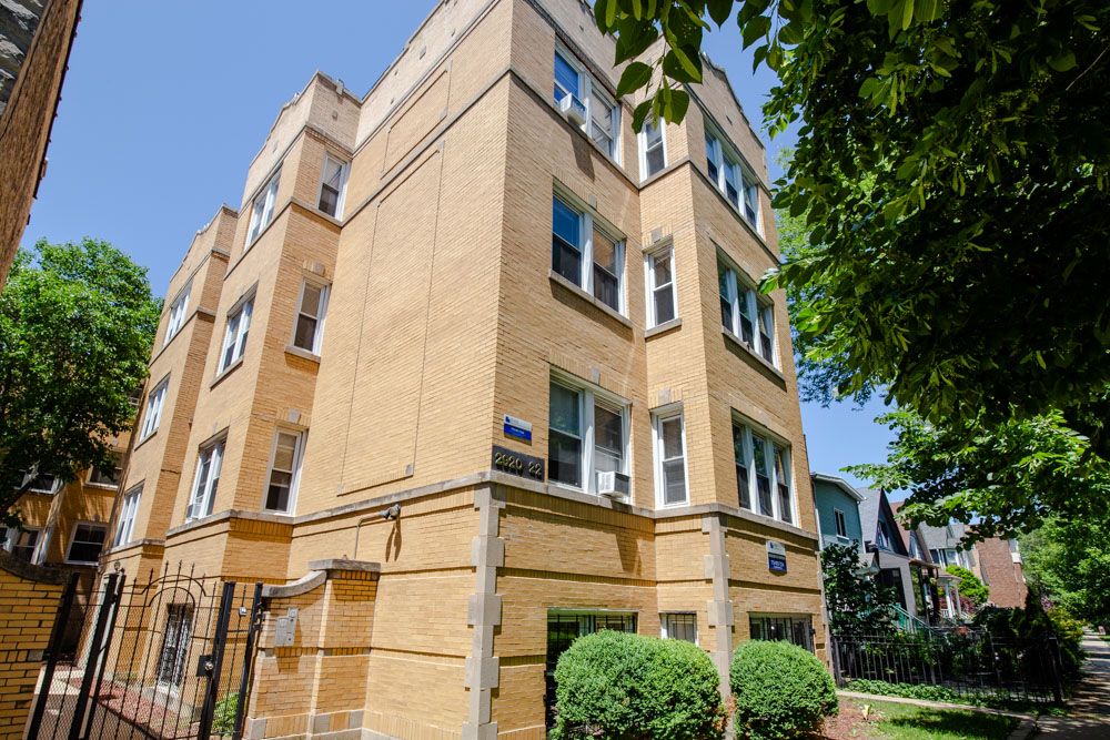2920 N Albany Ave, Chicago, IL 60618