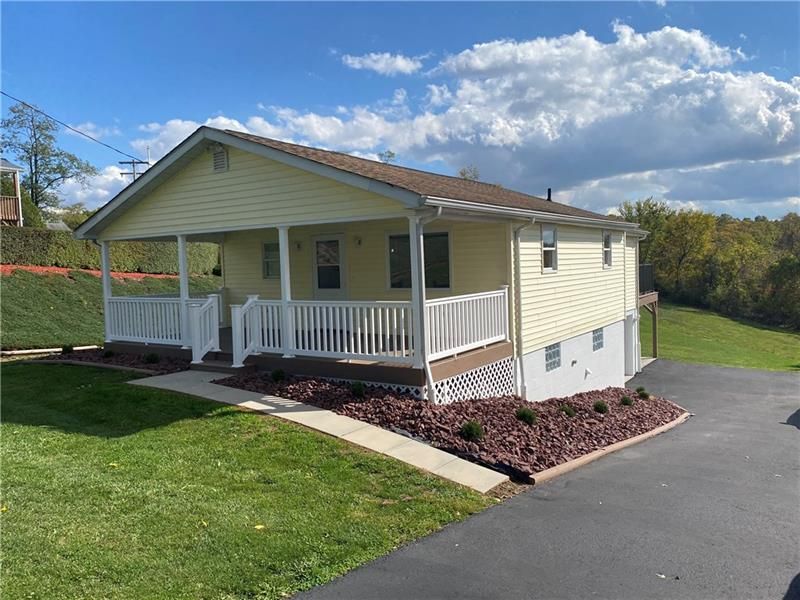 13400 Ridge Rd, North Huntingdon, PA 15642 2 Bed, 2 Bath Single