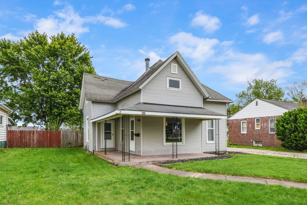 303 N East St, Homer, IL 61849
