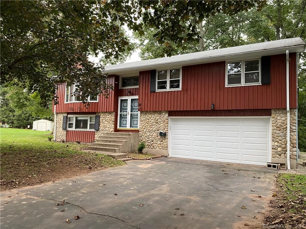 5 Ronald Dr, Cromwell, CT 06416