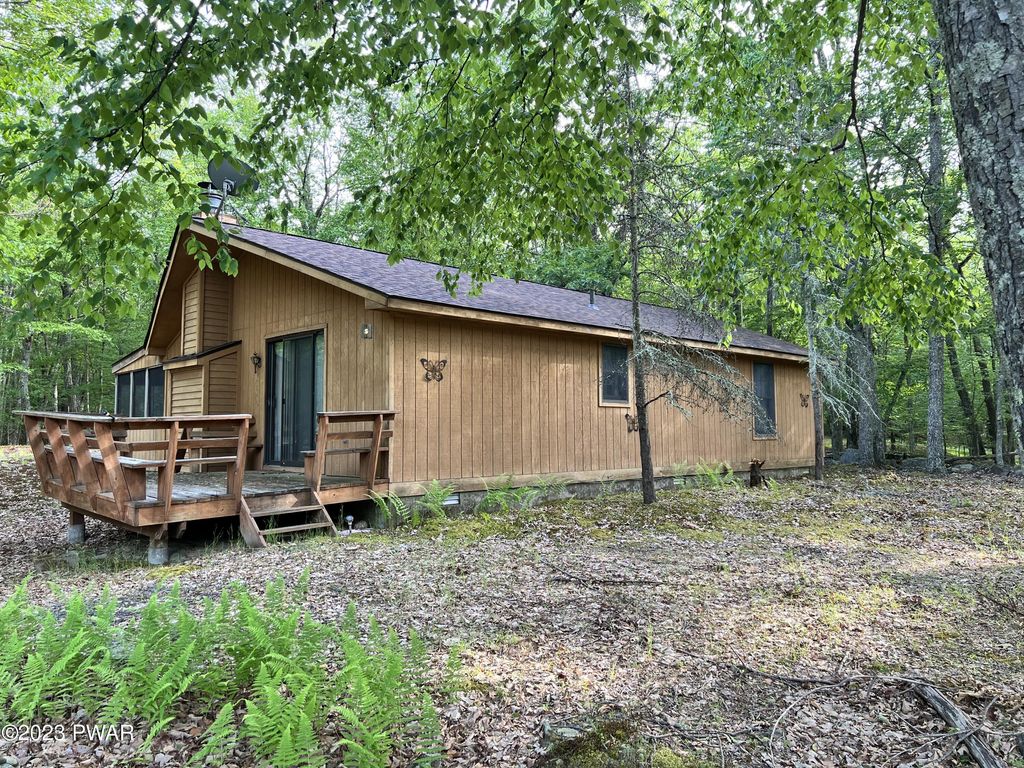 111 Ledgeview Dr, Hawley, PA 18428 Trulia