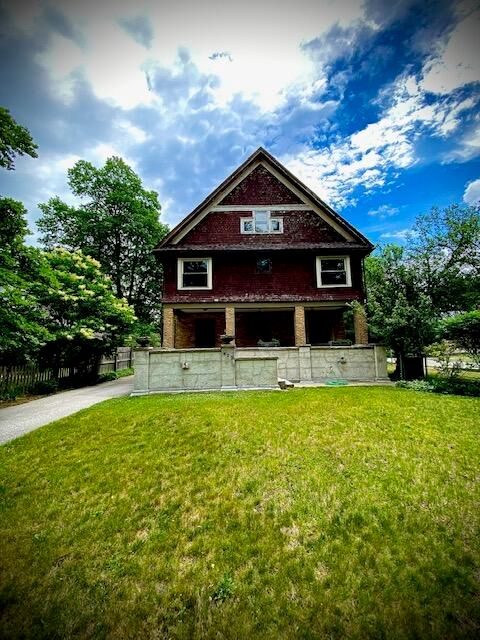 400 Orchard St, Dowagiac, MI 49047