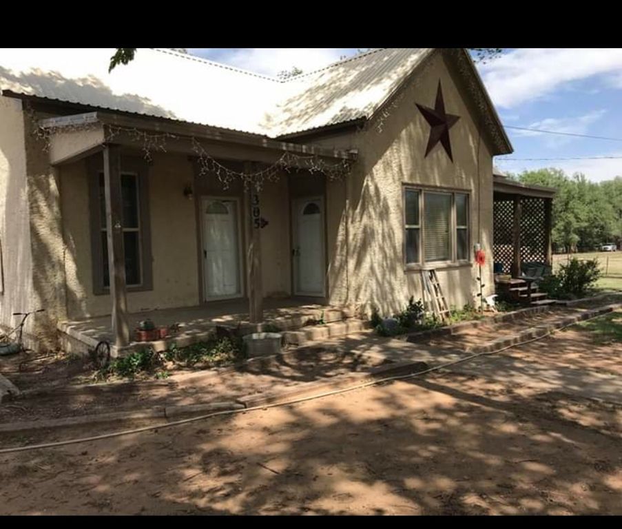 305 White St, Clarendon, TX 4 Bed, 2 Bath SingleFamily Home 47