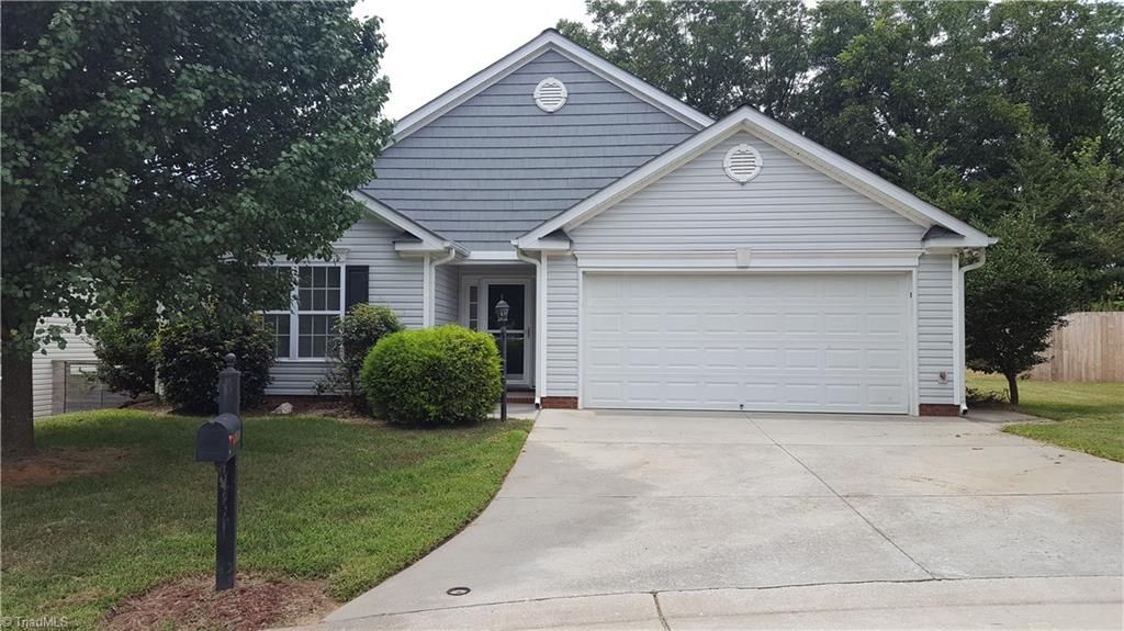 1818 Pope Hill Ct, Kernersville, NC 27284
