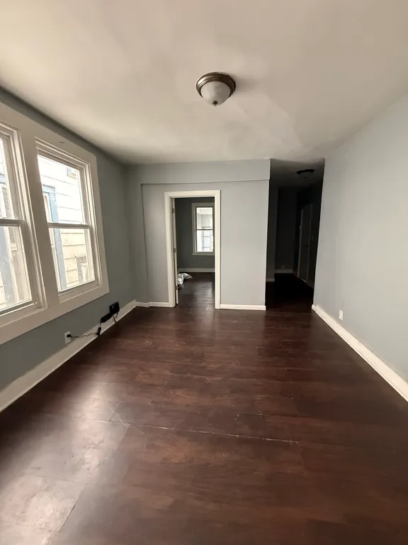 3 Bedrooms at 538 Norwood St #1, East Orange NJ — photo 2