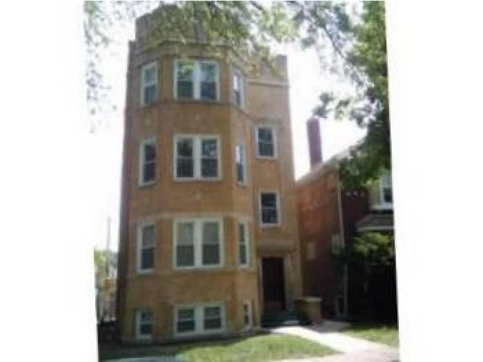 6445 N Washtenaw Ave #3, Chicago, IL 60645