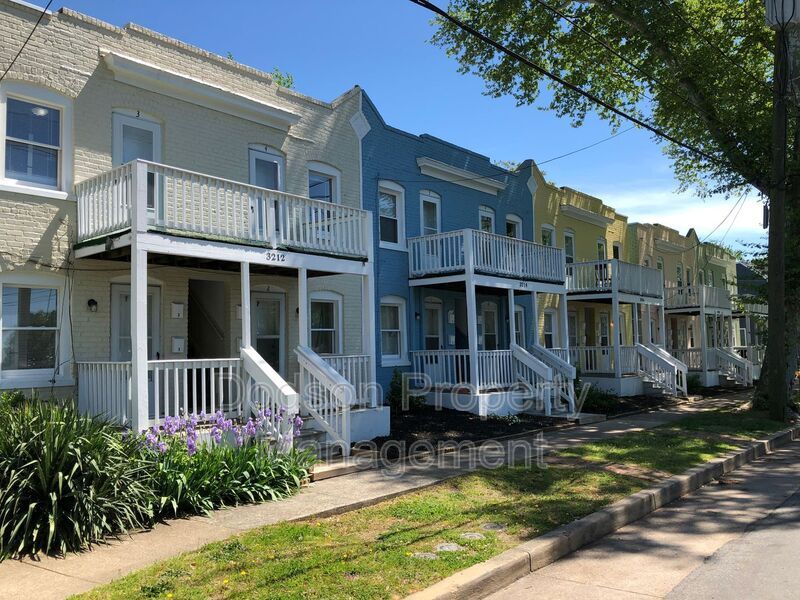3216 O St #2, Richmond, VA 23223