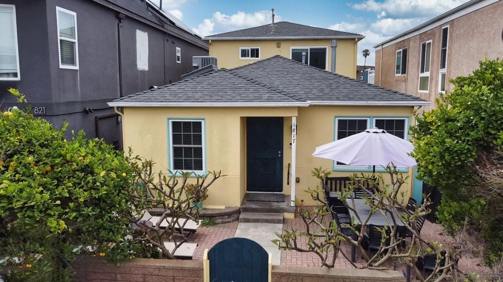 817-819 San Luis Rey Pl, San Diego, CA 92109