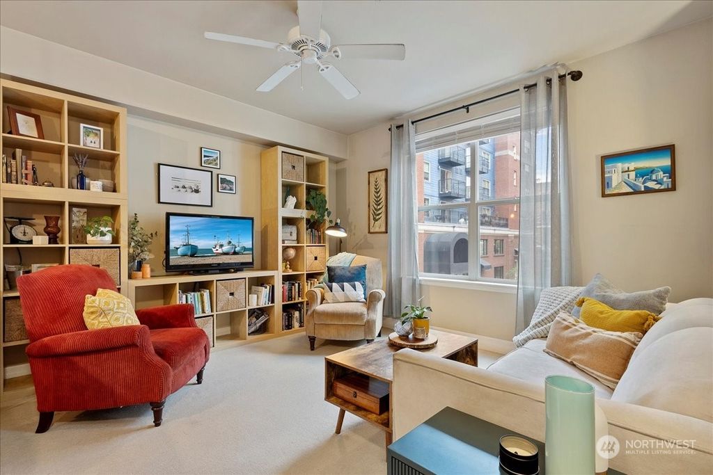 910 Harris Avenue #207, Bellingham, WA 98225