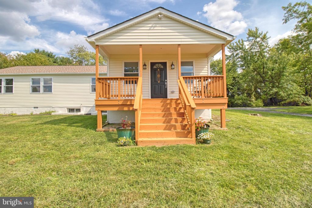 25729 Burnt Hill Rd, Clarksburg, MD 20871