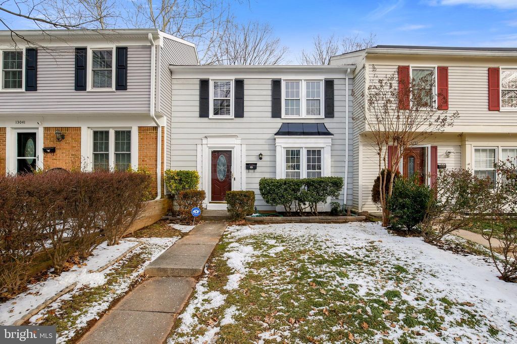 13039 Well House Ct, Germantown, MD 20874