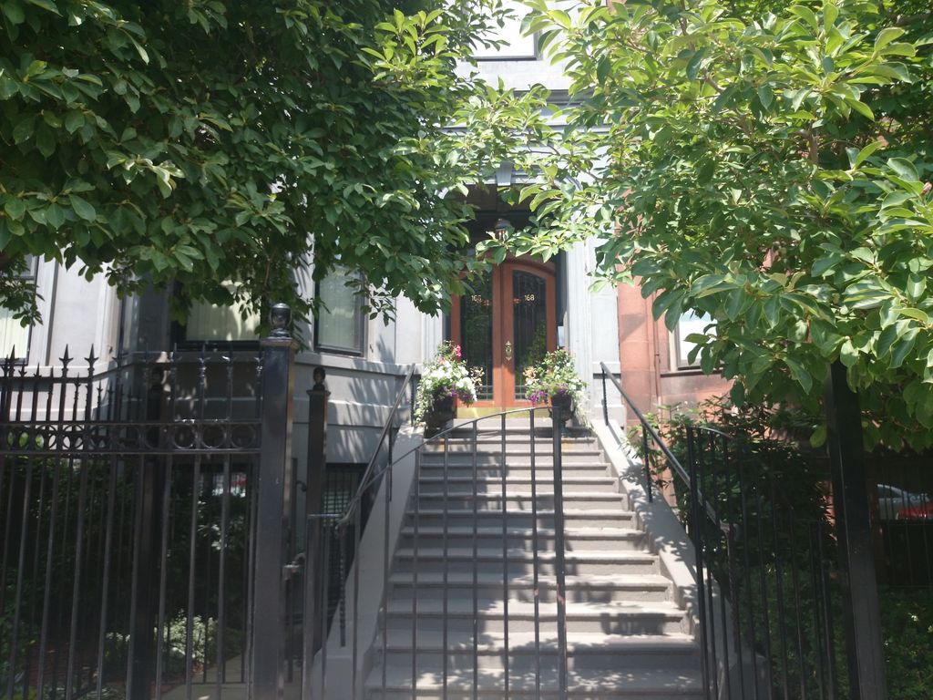168 Beacon St #3, Boston, MA 02116