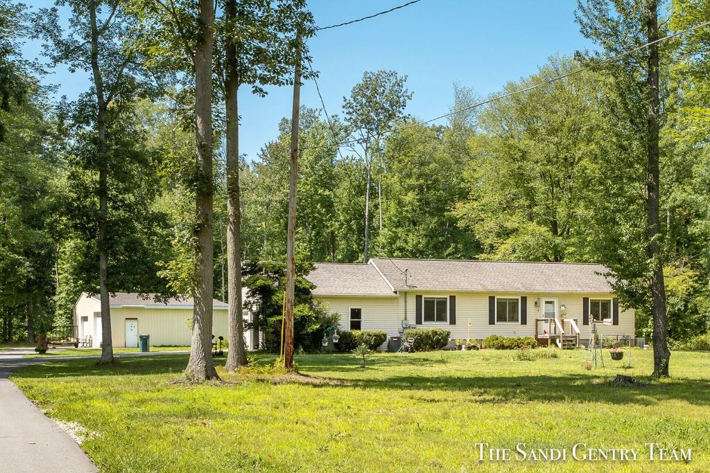 13453 104th Ave, Grand Haven, MI 49417 Trulia