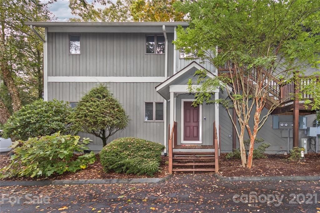 412 Windswept Dr, Asheville, NC 28801