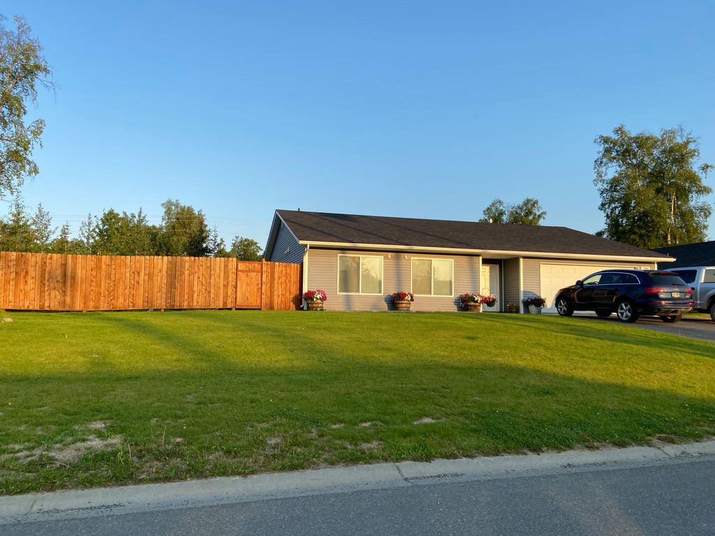 288 Geranium Rd, Soldotna, AK 99669