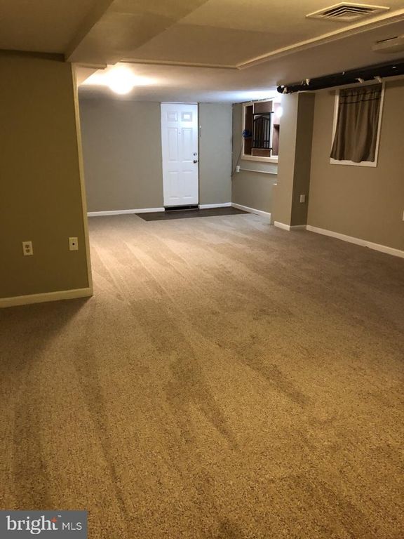 6201 Frederick Rd, Catonsville, MD 21228