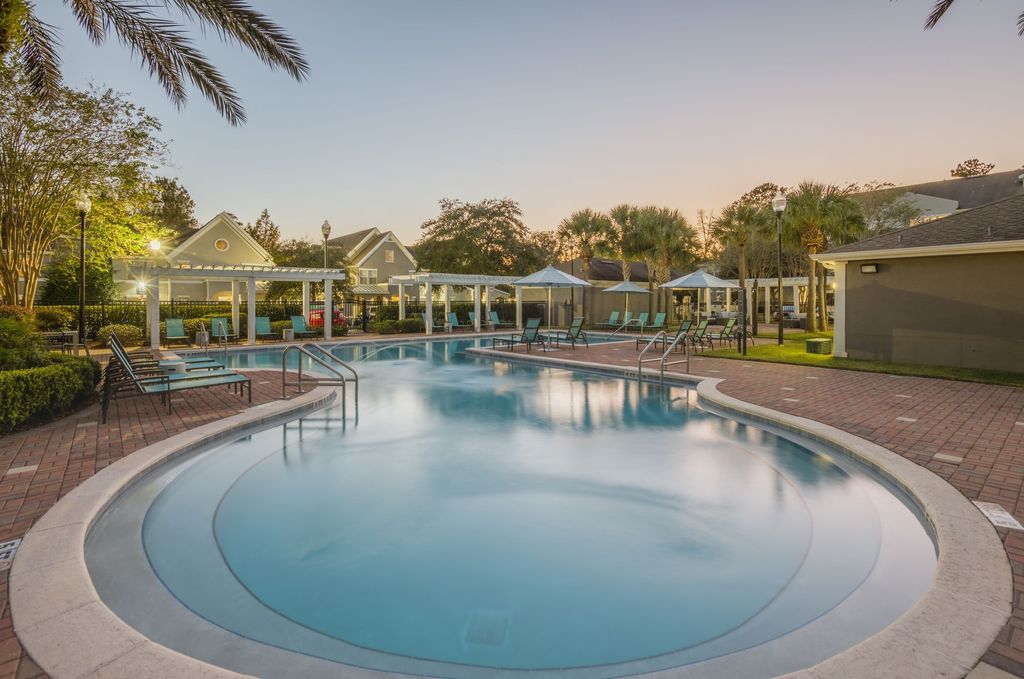 3780 NW 24th Blvd, Gainesville, FL 32605