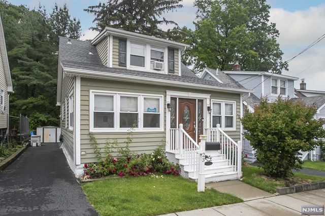 23 Park Dr N, West Orange, NJ 07052
