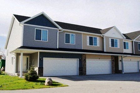 3260 9th St W, West Fargo, ND 58078