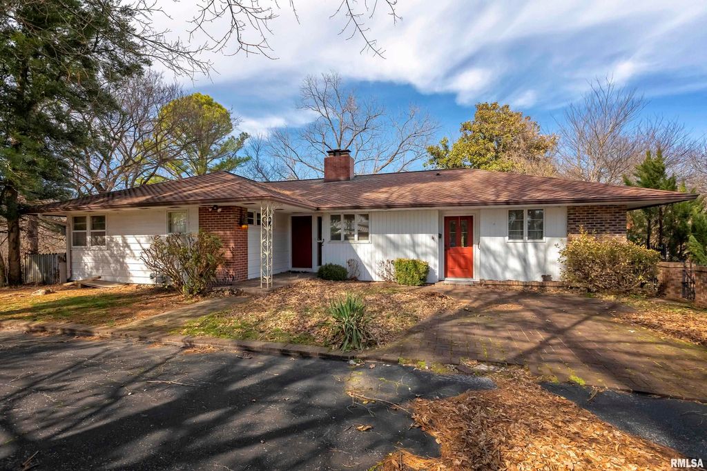 2301 Division St, Murphysboro, IL 62966 Trulia