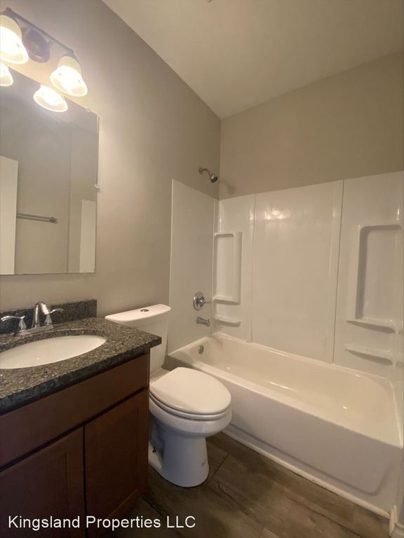 5572 Clemens Ave #3E, Saint Louis, MO 63112