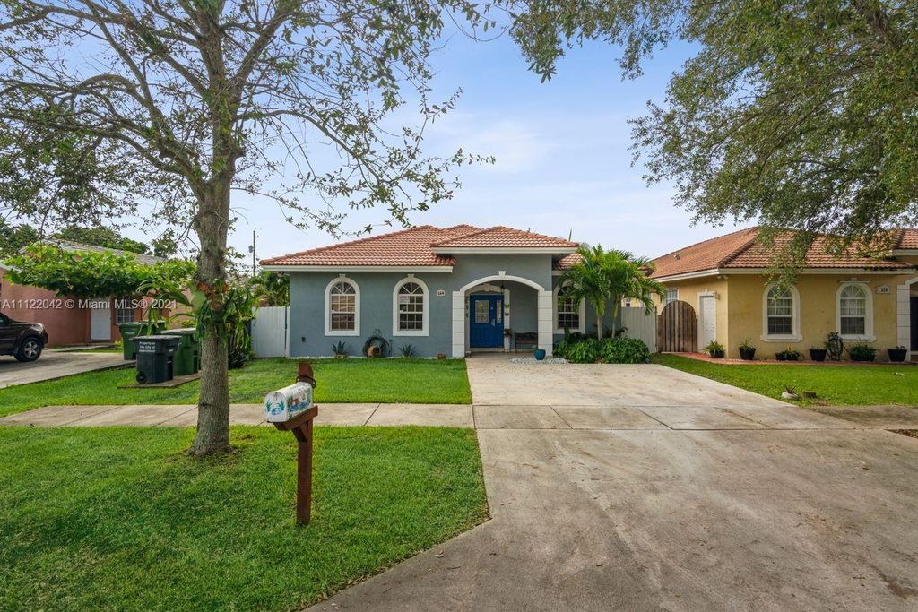 164 NW 17th St, Homestead, FL 33030