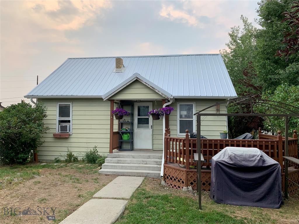 2621 Washoe St, Butte, MT 59701