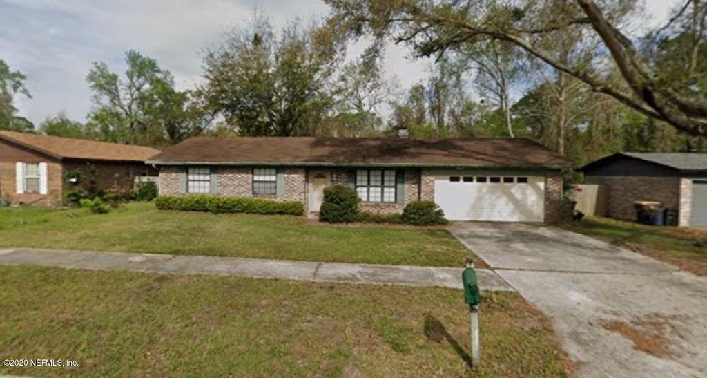 4840 Lofty Pines Cir W, Jacksonville, FL 32210