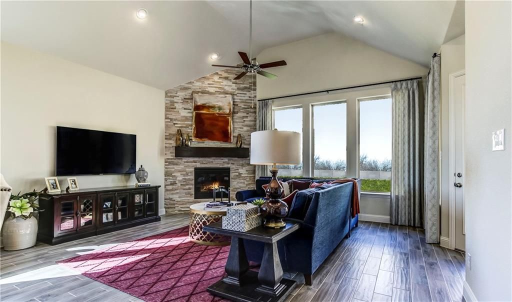 2028 Remington Dr, Irving, TX - 4 Bed, 4 Bath Single-Family Home - 35