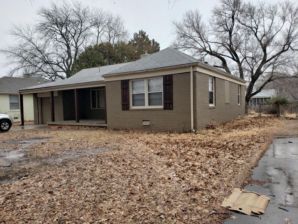 746 S Edgemoor Dr, Wichita, KS 67218 Trulia