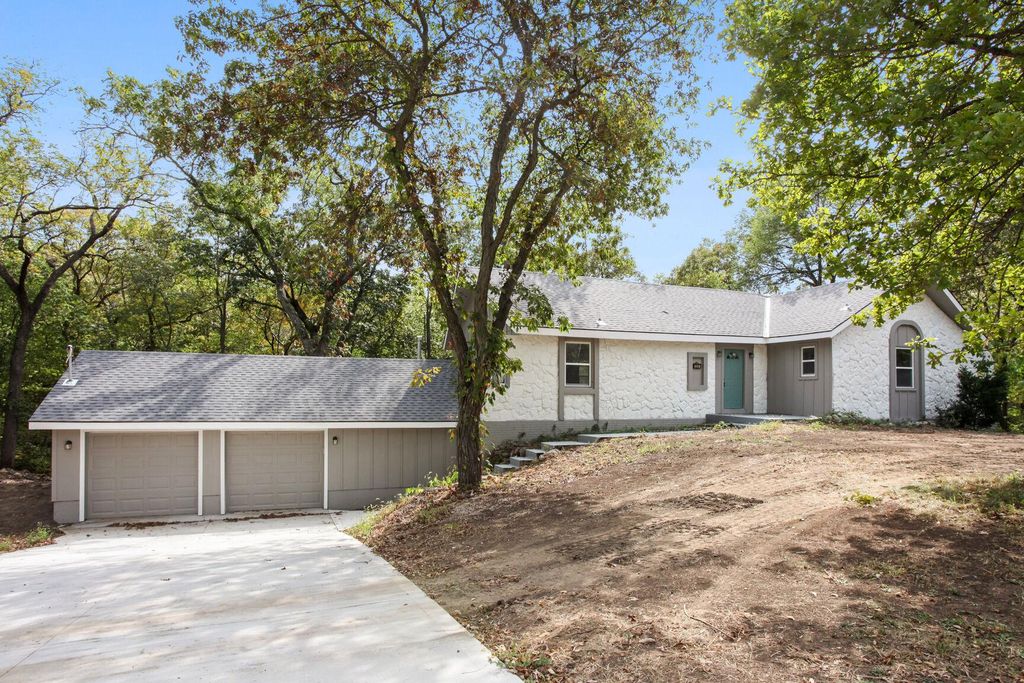 7321 Black Bob Dr, Stilwell, KS 66085 Trulia