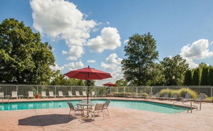 8753 Spinnaker Way, Ypsilanti, MI 48197