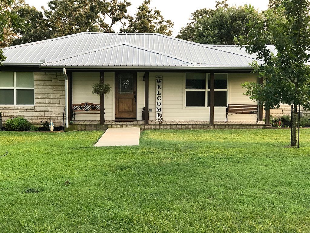 1401 FM 112, Lexington, TX 78947
