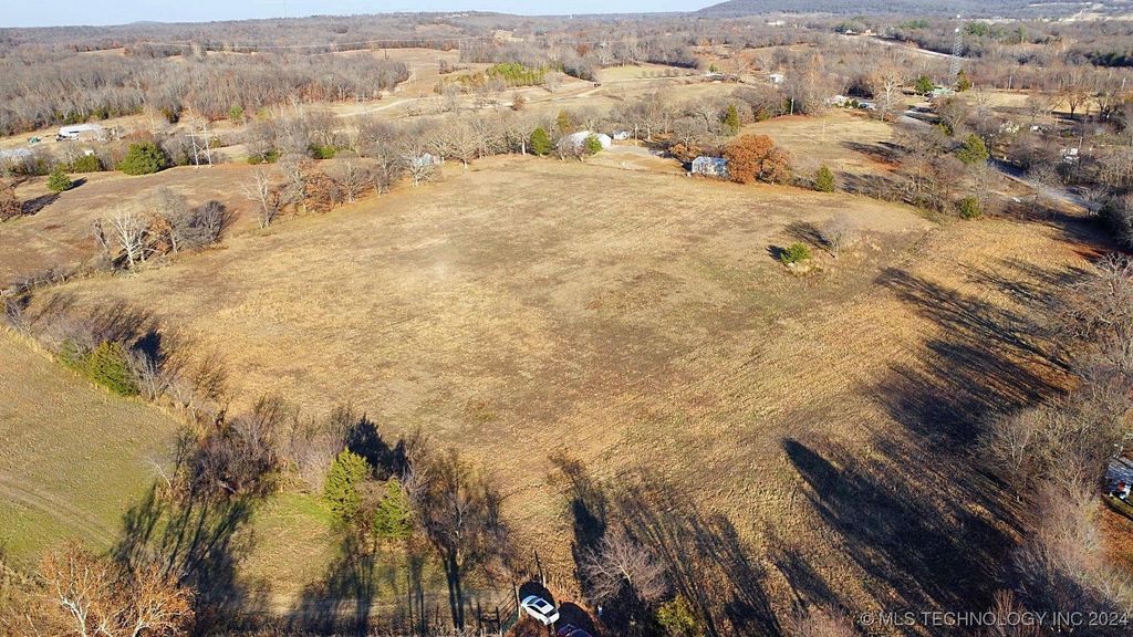 25231 S  458th Rd, Tahlequah, OK 74464