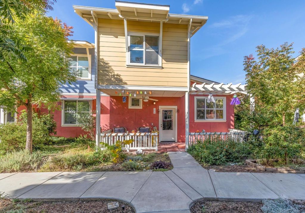 2658 E Alluvial Ave 108, Fresno, CA 93720 Trulia