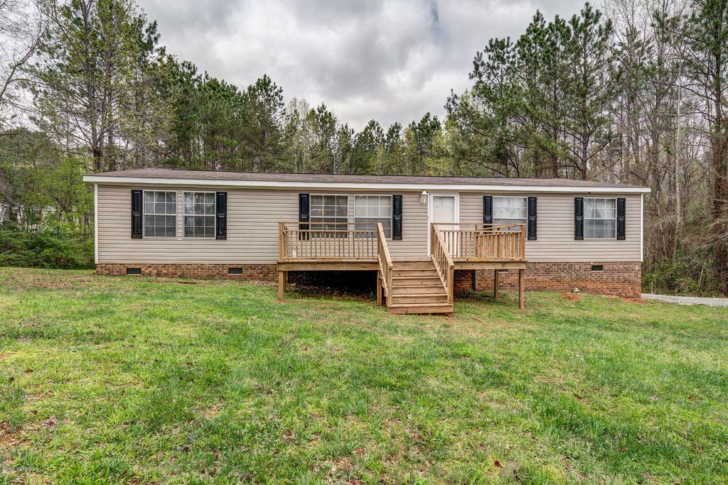 2812 Nc Highway 561, Hollister, NC 3 Bed, 2 Bath Mobile