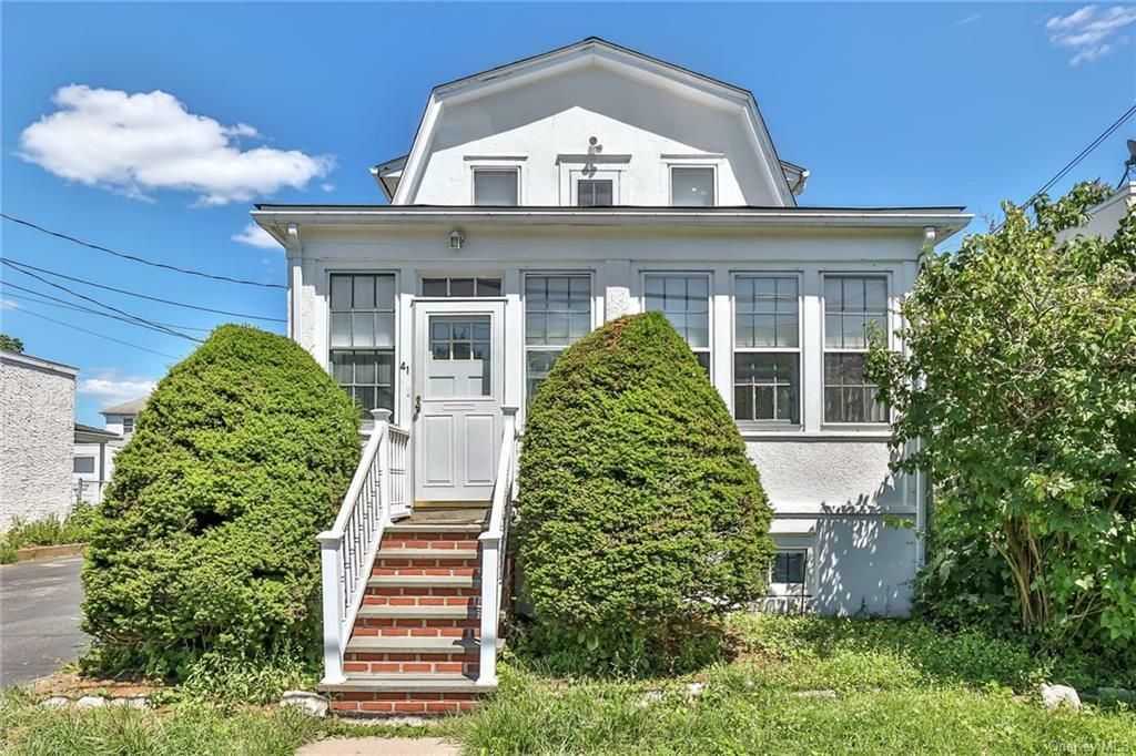 41 Saratoga Ave #1, Pleasantville, NY 10570