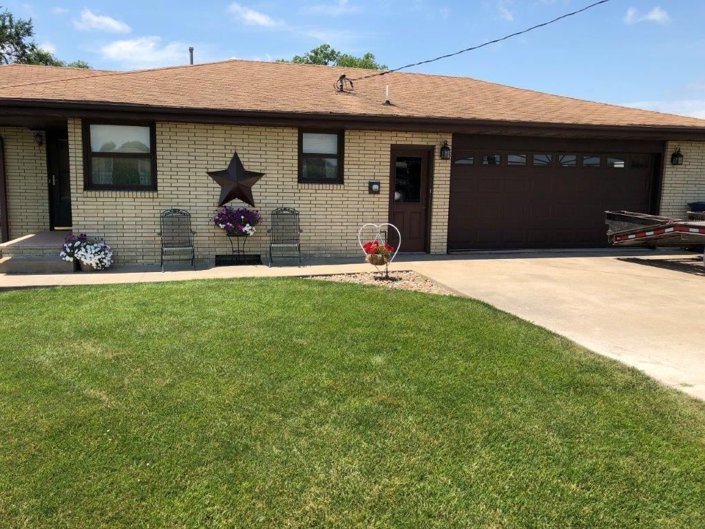 735 210th Ave, Pella, IA 50219 Trulia