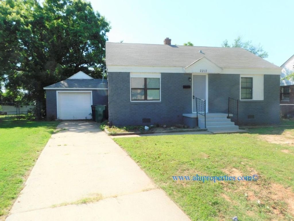 2212 Miramar Blvd, Oklahoma City, OK 73111