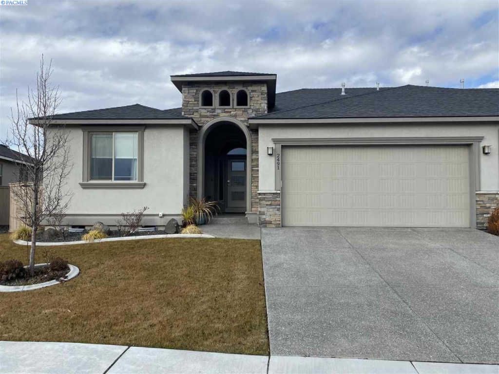 2491 Bramasole Dr, Richland, WA 99354
