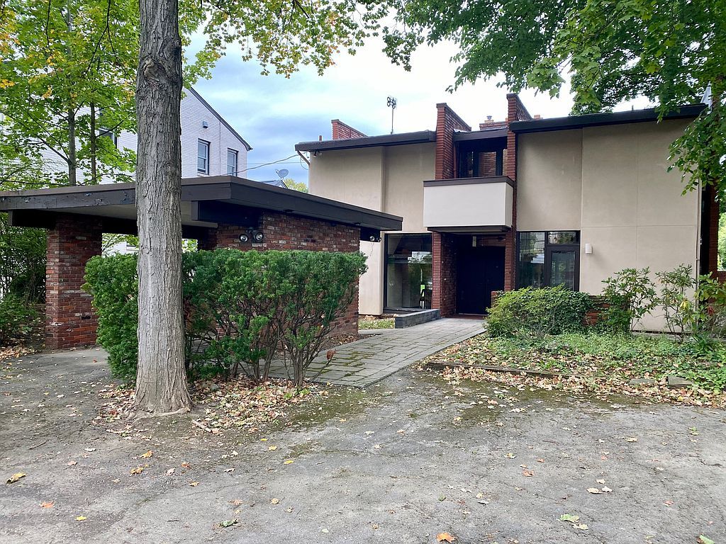 5859 Wilkins Ave, Pittsburgh, PA 15217