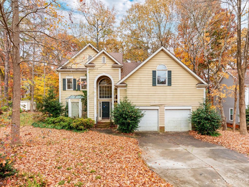 7208 Michaels Landing Drive, Charlotte, NC 28262