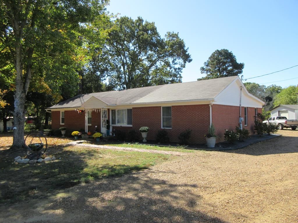 30 Sulphur Wells Academy Rd, Buchanan, TN 38222 Trulia