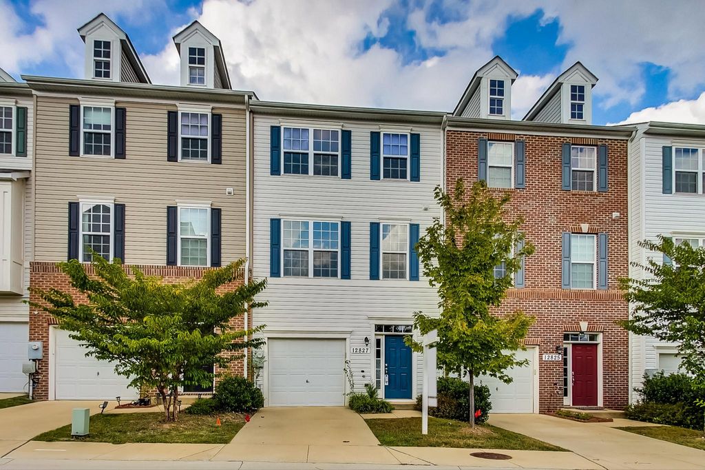 12827 Longford Glen Dr, Germantown, MD 20874