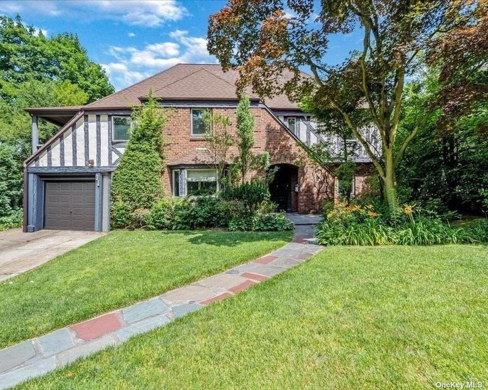 91 Old Mill Road, Great Neck, NY 11023 Trulia