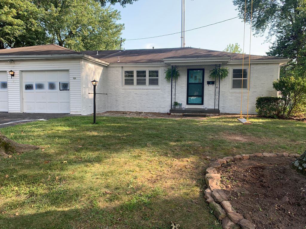 3022 E  Erie St, Springfield, MO 65804
