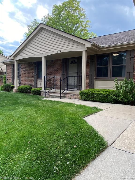 31619 Bear Creek Blvd, Warren, MI 48093 Trulia