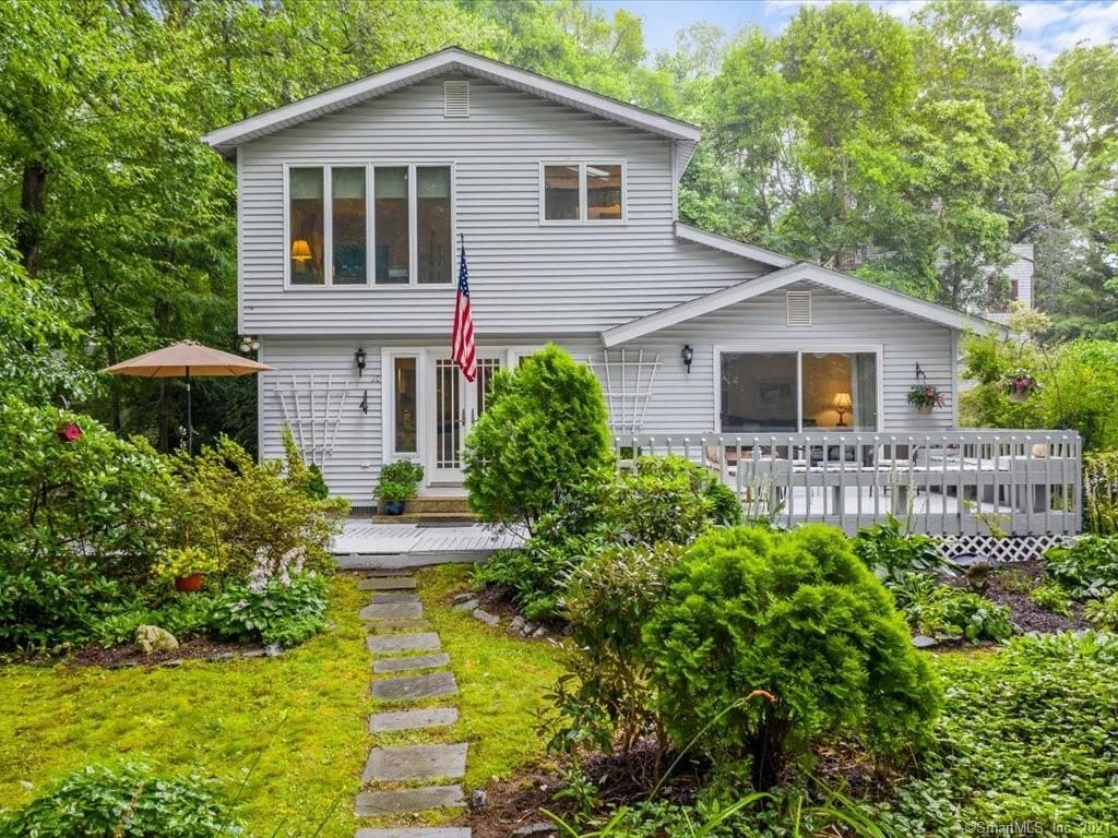 20 Pheasant Dr, Madison, CT 06443
