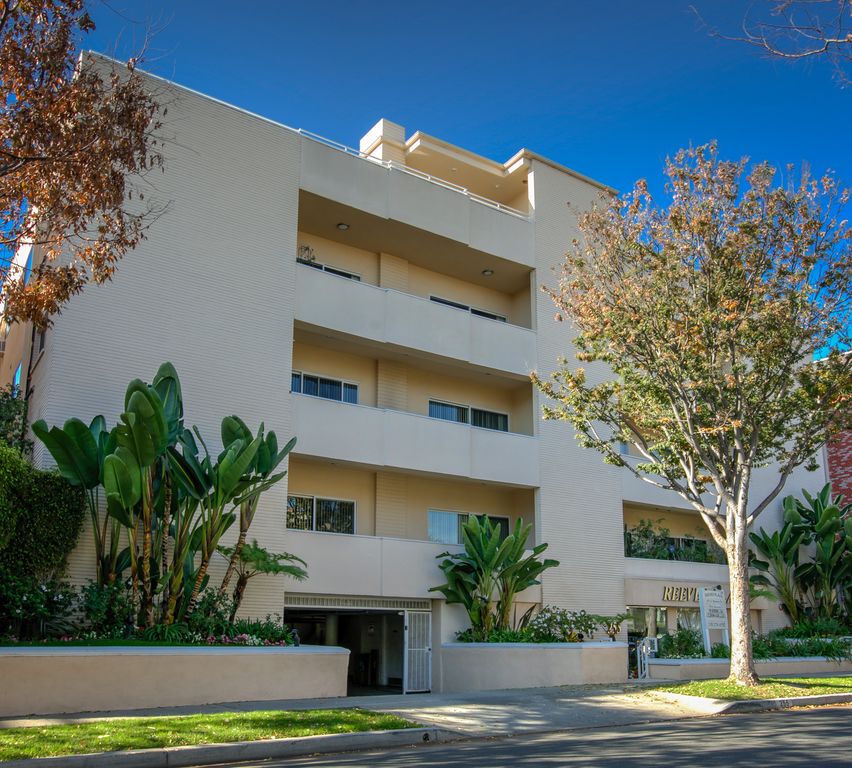 255 S Reeves Dr, Beverly Hills, CA 90212