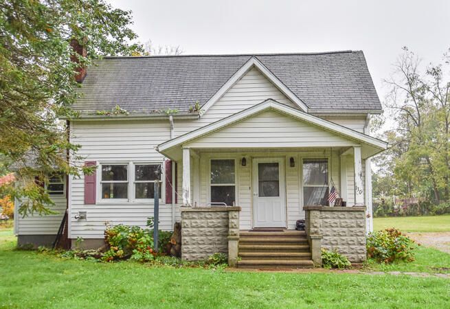 130 Prentiss St, Allen, MI 49227
